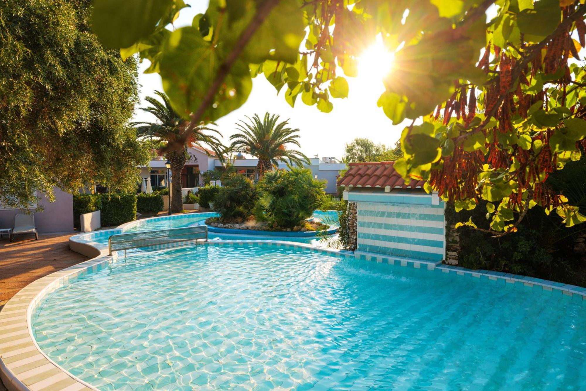 Hotel Waterman Kaktus Supetar Exterior photo