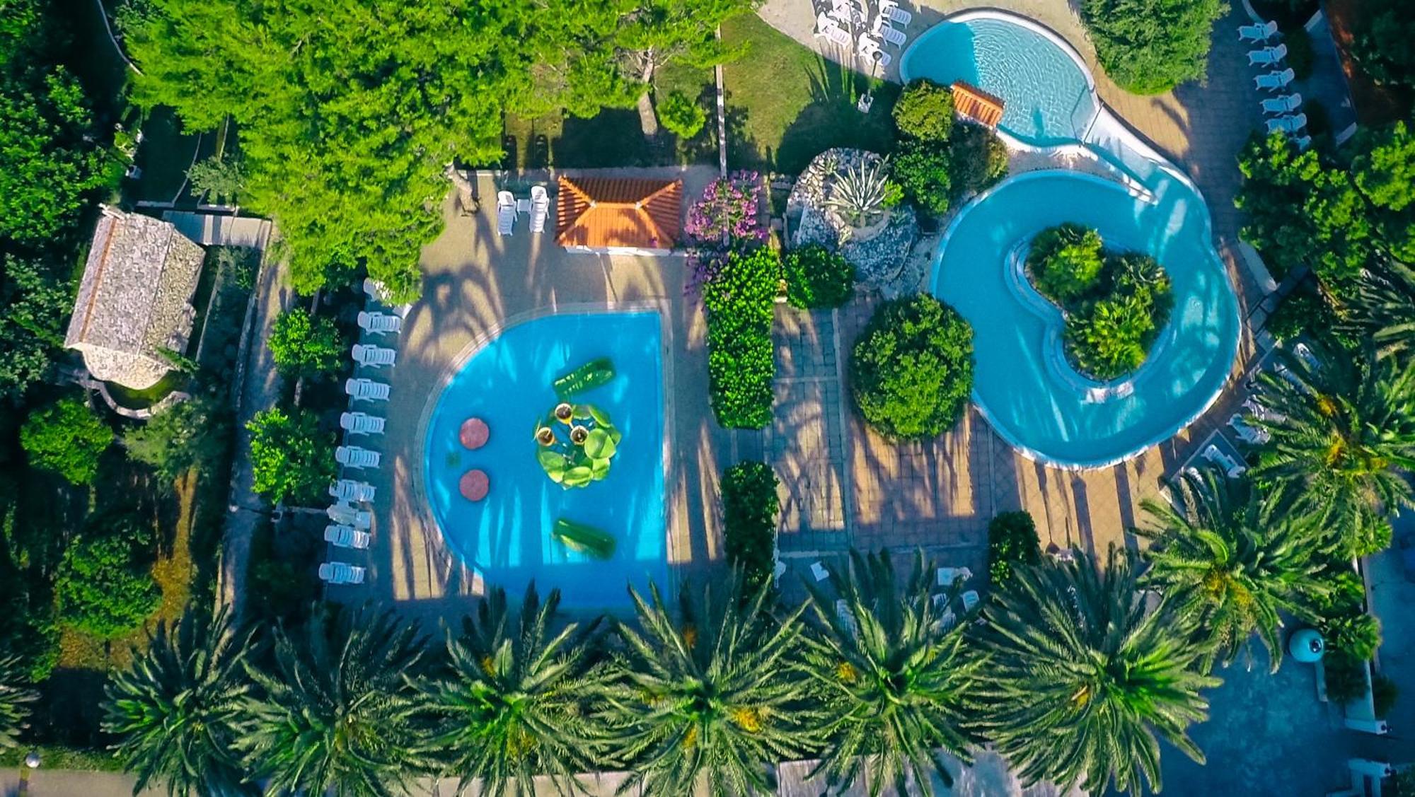 Hotel Waterman Kaktus Supetar Exterior photo