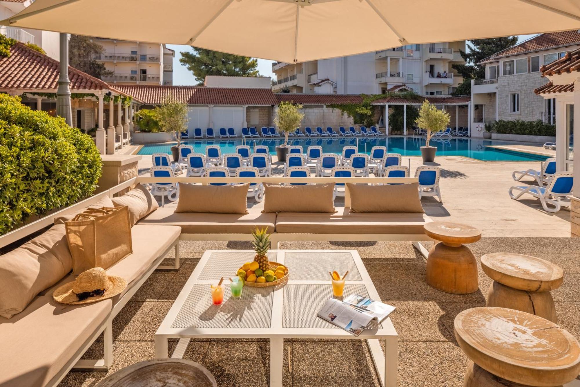 Hotel Waterman Kaktus Supetar Exterior photo